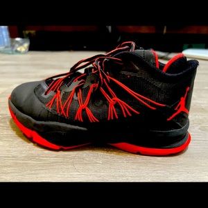 Youth Jordans size 5. Slightly worn, wear shown in pictures